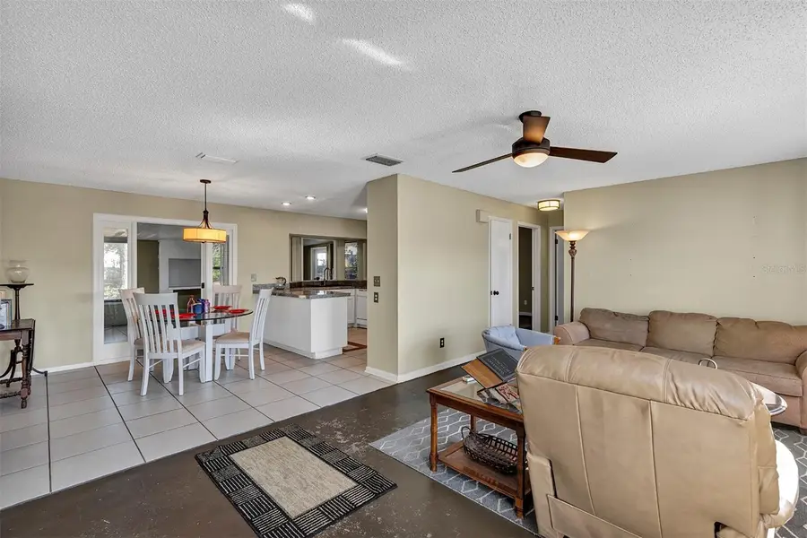 2329 North Avenue, Leesburg, FL 34748 - Image #2