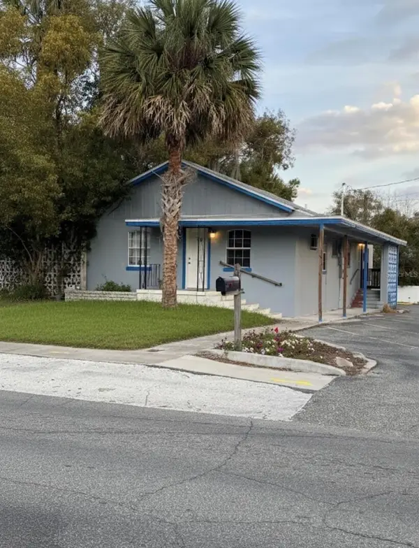 109 N Stone Street, DELAND, FL 32720