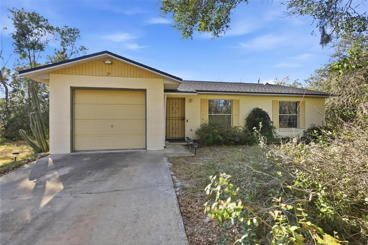 24 S Courtland Boulevard, Deltona, FL 32738 - Image #1