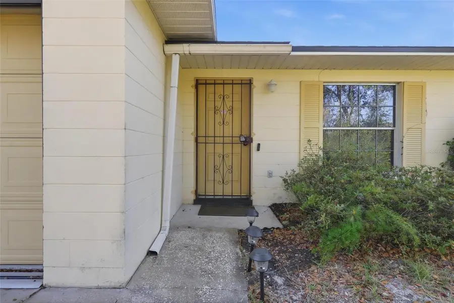 24 S Courtland Boulevard, Deltona, FL 32738 - Image #2