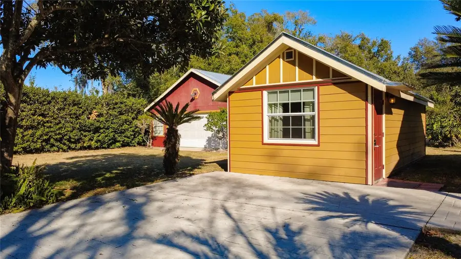 1148 N Grandview Street, Mount Dora, FL 32757 - #2