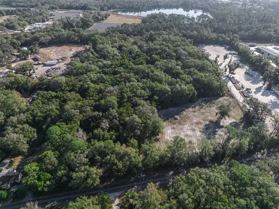 589 S Volusia Avenue, Pierson, FL 32180 - #3