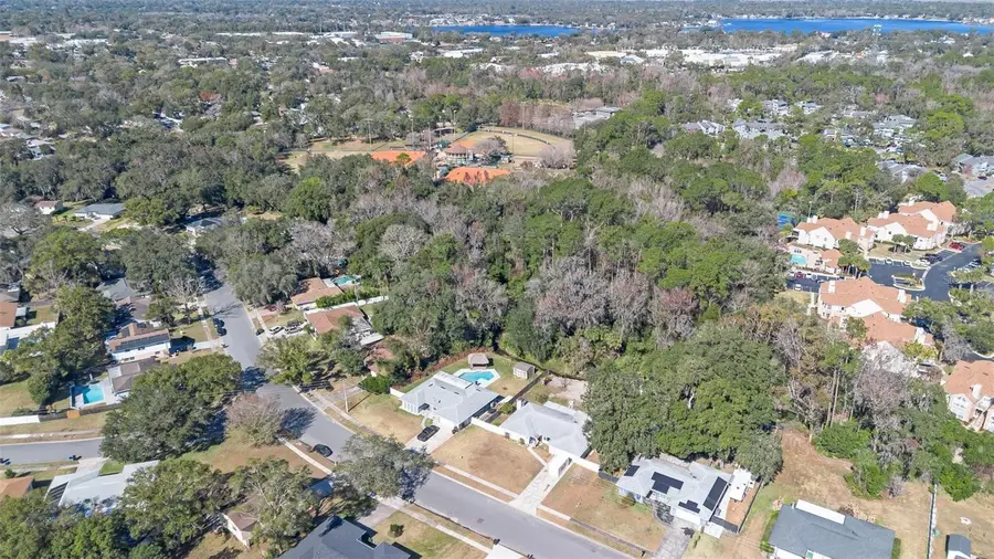 611 Little Wekiva Road, Altamonte Springs, FL 32714 - #2