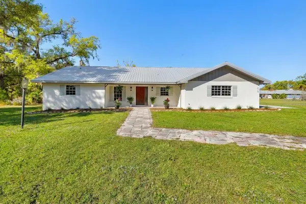 570 Cass Street, DELAND, FL 32720