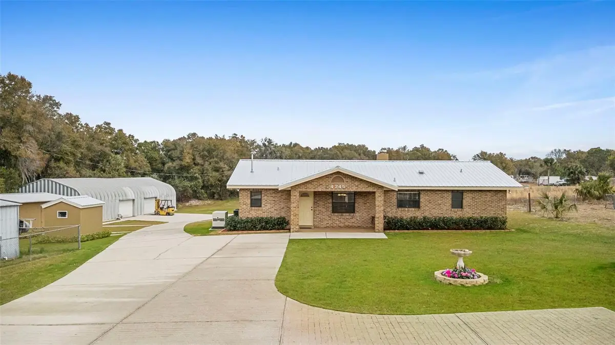 4745 Grand Avenue, De Leon Springs, FL 32130 - #1