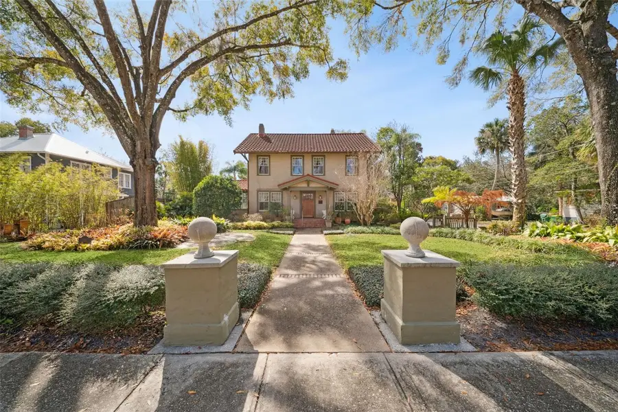 216 W Michigan Avenue, Deland, FL 32720 - #2