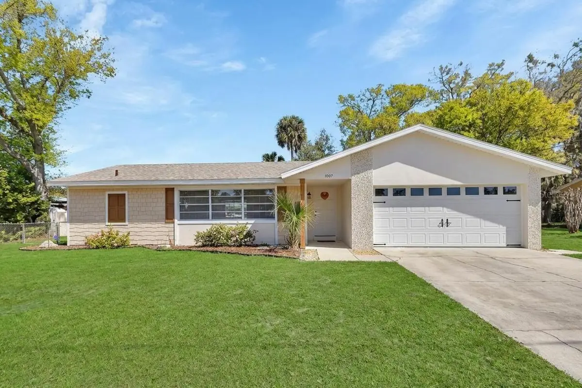 1007 Crescent Parkway, Deland, FL 32724 - #1