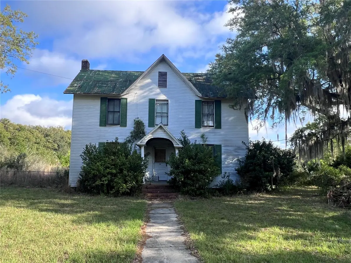 180 E 3rd Avenue, Pierson, FL 32180 - #1