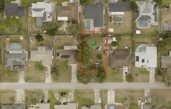 922 Vicksburg Street, DELTONA, FL 32725