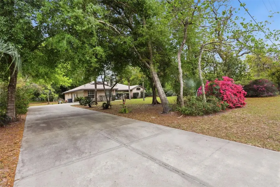 1028 Collins Avenue, Orange City, FL 32763 - #3