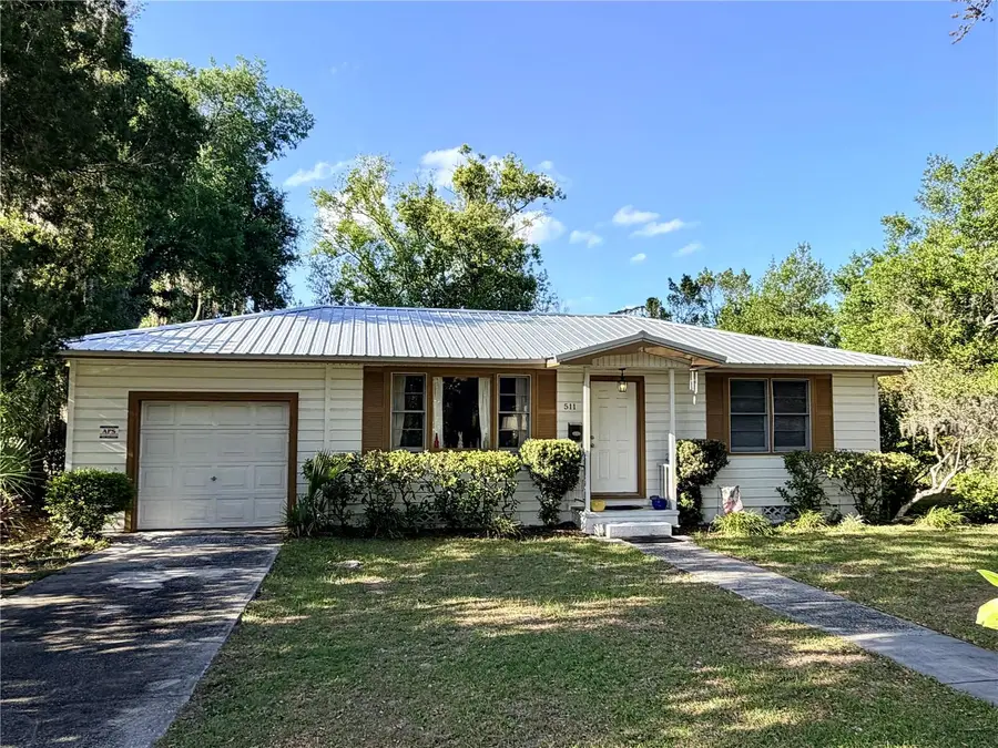 511 E Minnesota Avenue, Deland, FL 32724 - #2