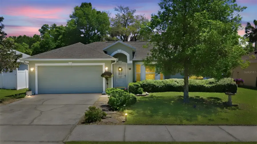 923 Cascades Park Trail, Deland, FL 32720 - #2