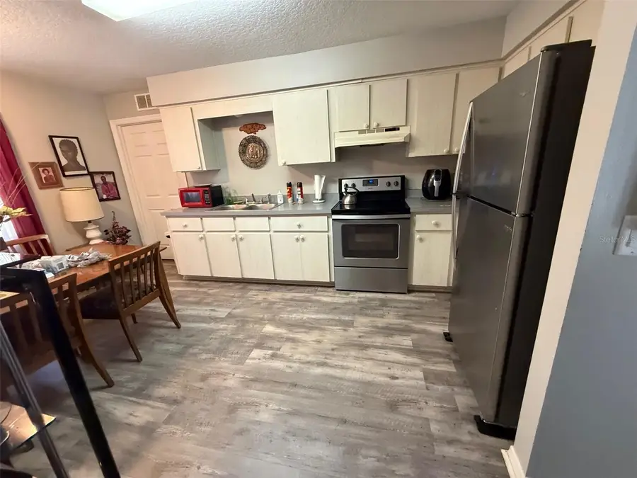 719 E Georgia Avenue, Deland, FL 32724 - #3