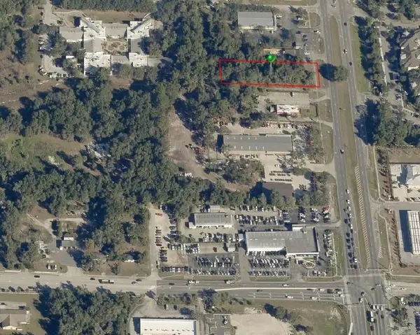 1526 S Woodland Boulevard, DELAND, FL 32720