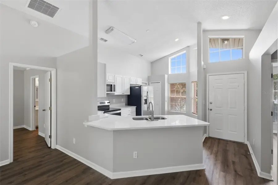 124 Kelly Circle, Sanford, FL 32773 - #3