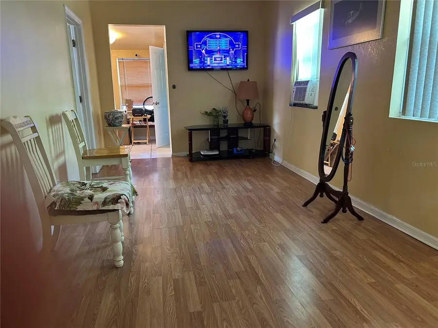 629 Holmes Avenue, Daytona Beach, FL 32114 - #3