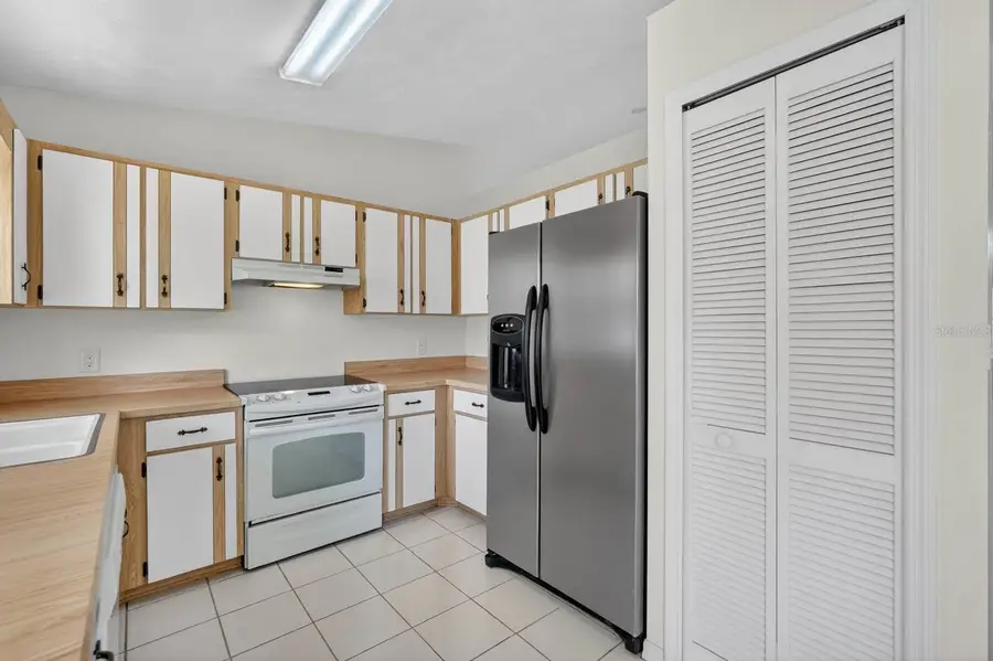 696 Saybrook Street, Port Orange, FL 32127 - #2