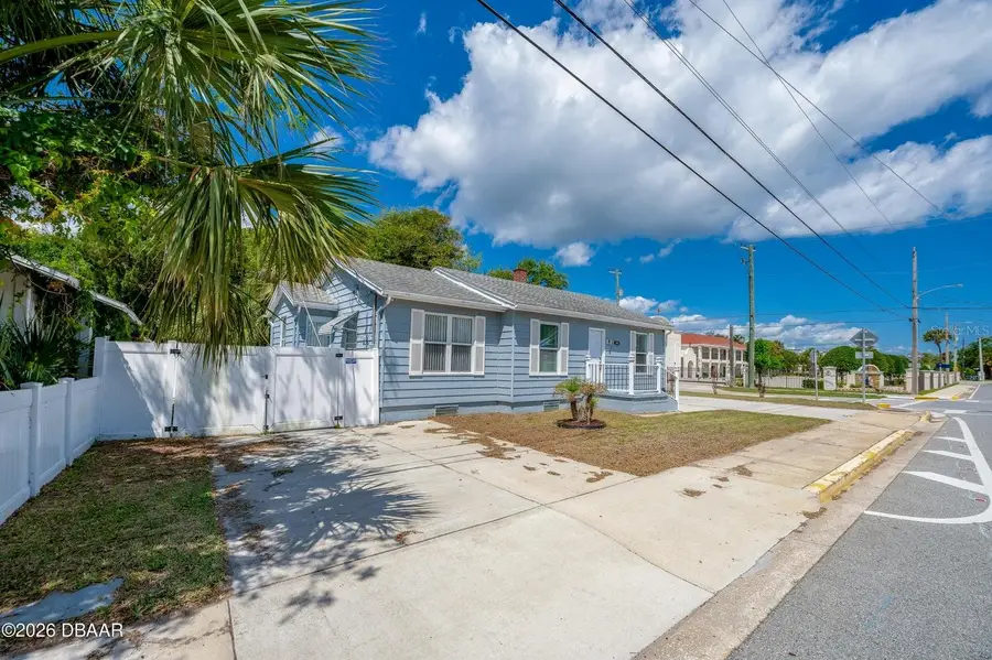 243 N Peninsula Drive, Daytona Beach, FL 32118 - #2