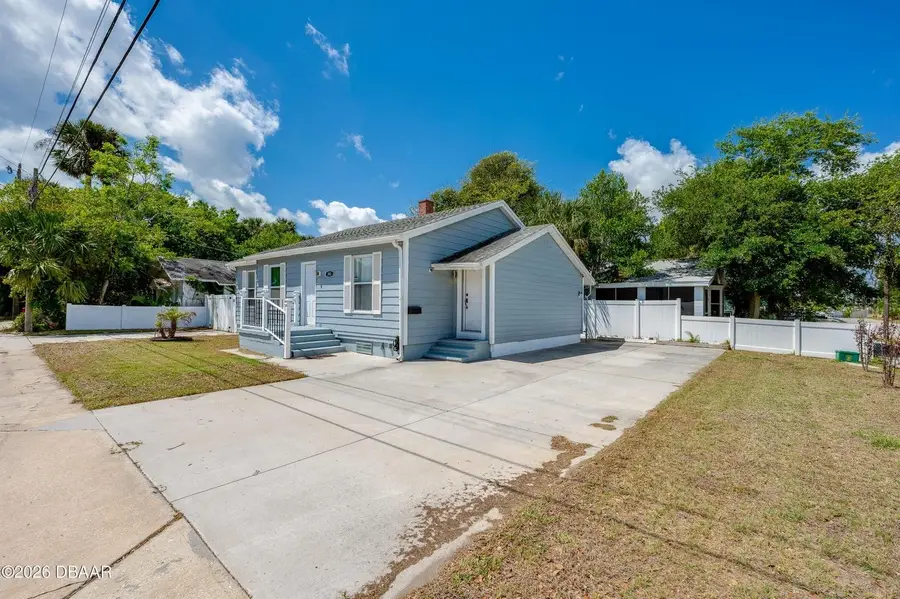 243 N Peninsula Drive, Daytona Beach, FL 32118 - #3