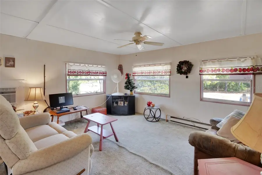 45742 Ohio Street, Paisley, FL 32767 - #3