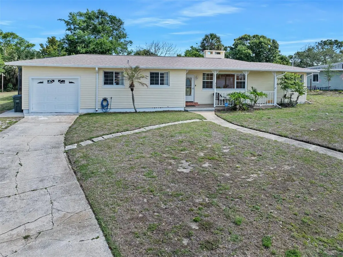 307 Manhattan Avenue, Daytona Beach, FL 32118 - #1