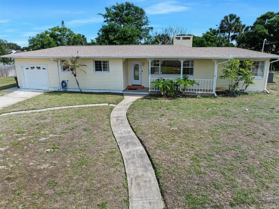 307 Manhattan Avenue, Daytona Beach, FL 32118 - #3