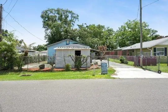 132 Pine Street, ORLANDO, FL 32824