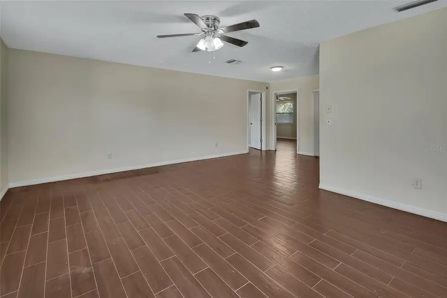 552 S Annapolis Drive, Deltona, FL 32725 - #3