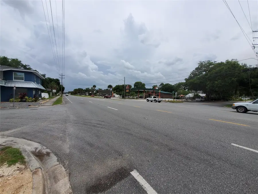 903 N Dixie Freeway, New Smyrna Beach, FL 32168 - #2