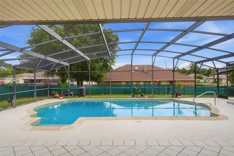 2202 Banbury Avenue, Deltona, FL 32725 - #2