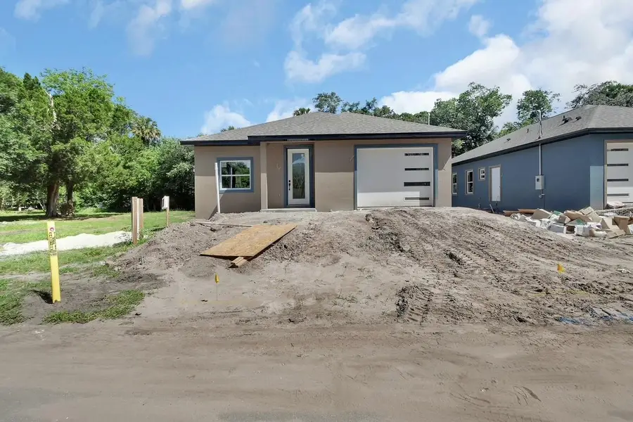 556 Wallace Street, Daytona Beach, FL 32114 - #2