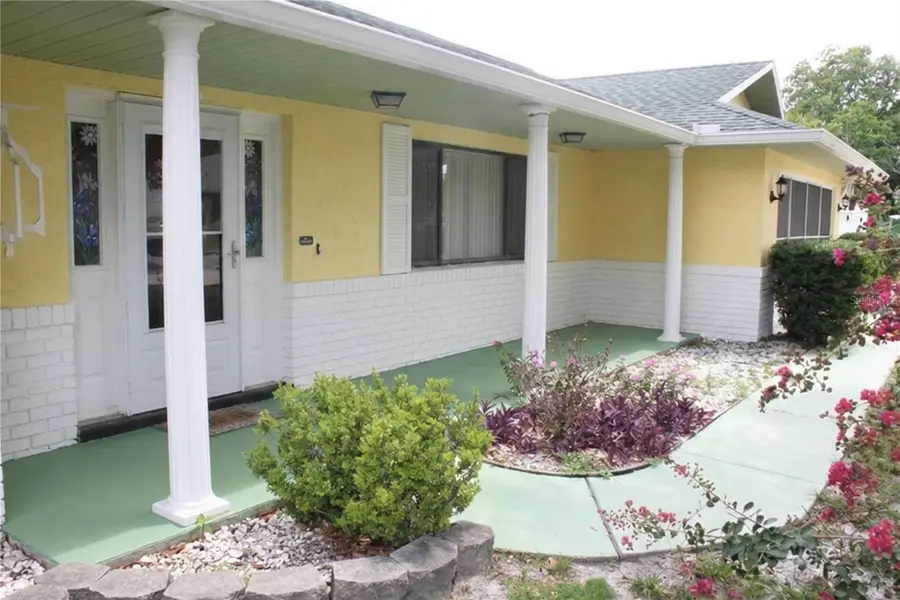 2203 India Blvd, Deltona, FL 32738 - #2