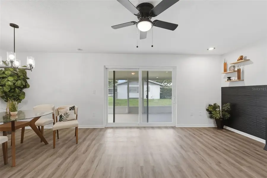 525 E Roberts Street, Orange City, FL 32763 - #3