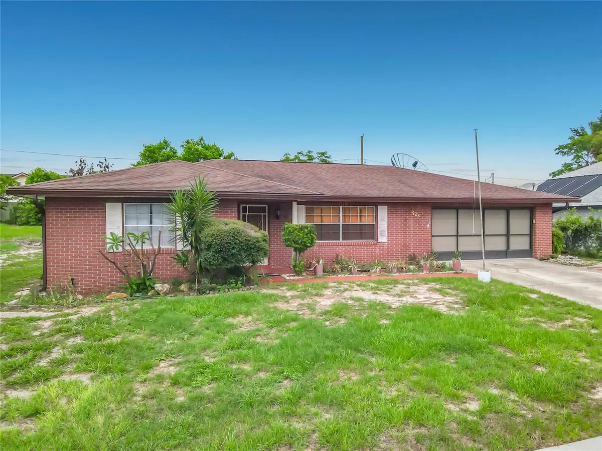 926 Vicksburg Street, Deltona, FL 32725 - #1