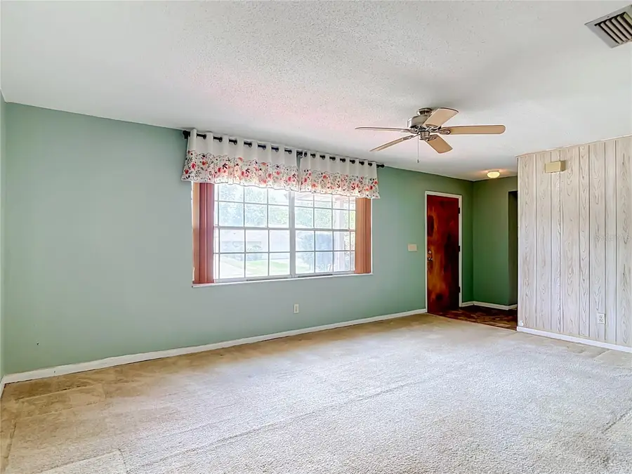 926 Vicksburg Street, Deltona, FL 32725 - #3
