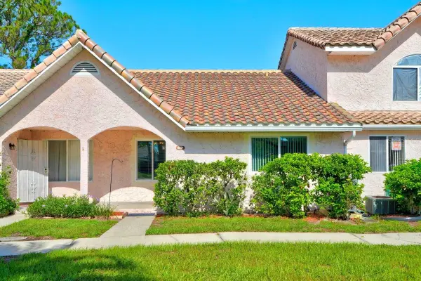 3539 Forest Branch Drive #B, PORT ORANGE, FL 32129