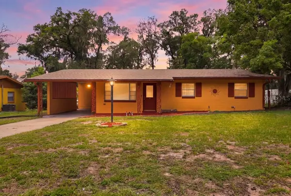 812 W Franklin Avenue, DELAND, FL 32720