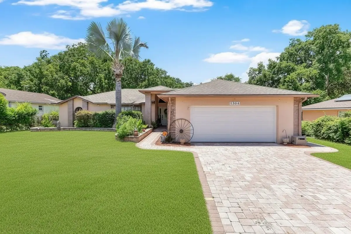 1304 Ariana Woods Circle, Auburndale, FL 33823 - #1
