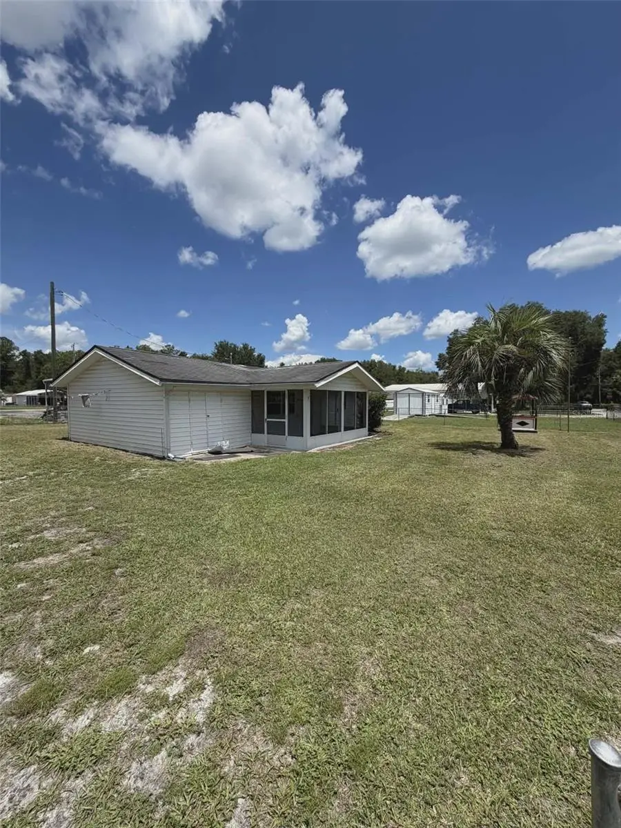 16454 NE 141st Avenue, Fort McCoy Anthony, FL 32134 - #2