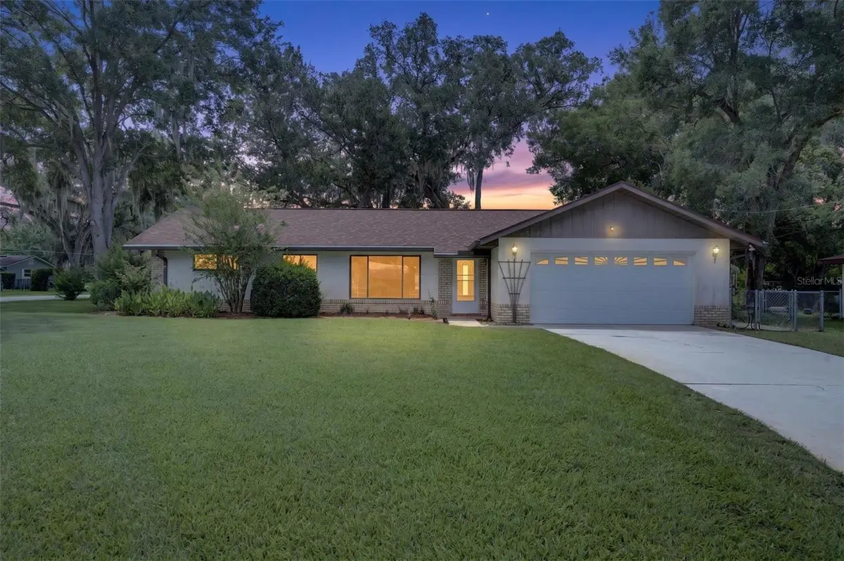 290 Sandyhook Lane, Deland, FL 32724 - #1
