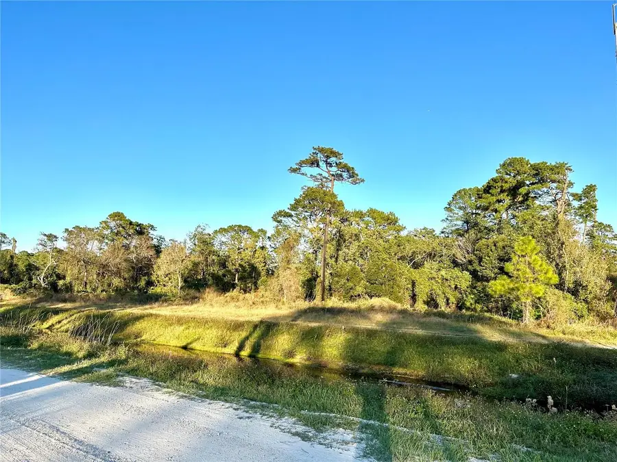 1635 Central Parkway, Deland, FL 32724 - #2
