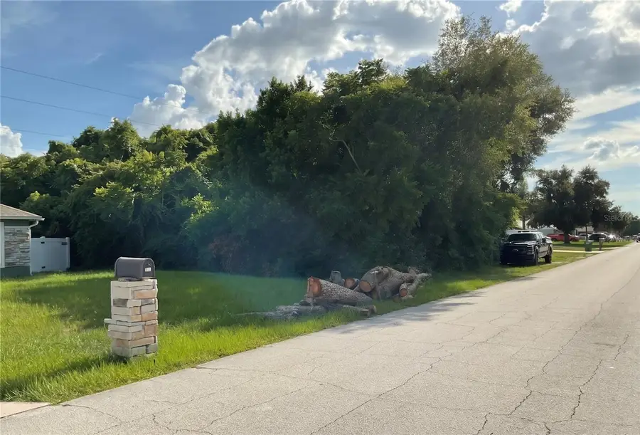 883 Trumbull Street, Deltona, FL 32725 - #2