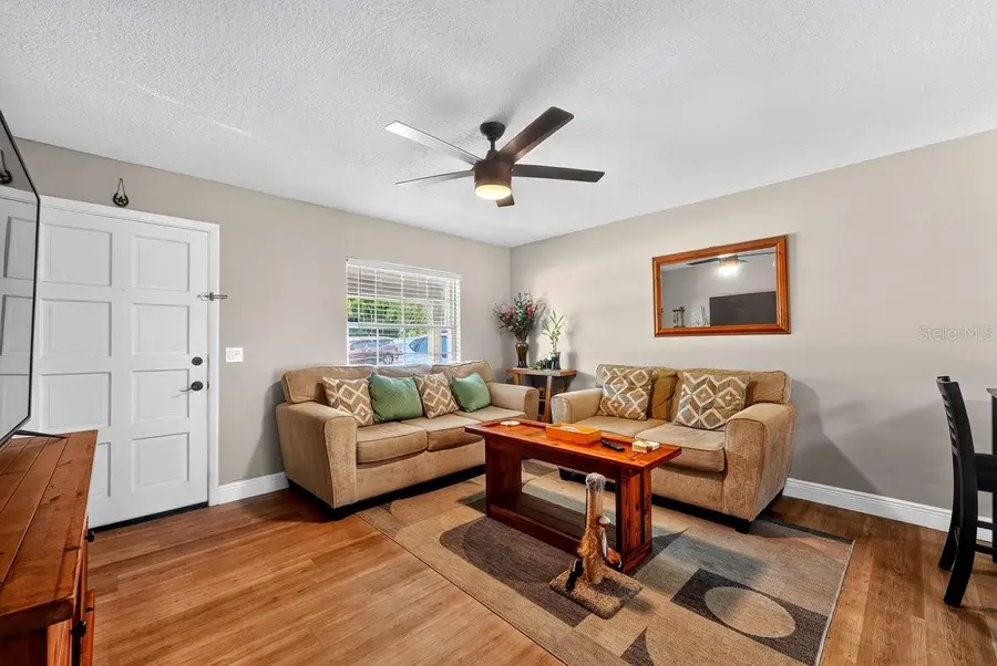 880 Seminole Avenue, Longwood, FL 32750 - #3