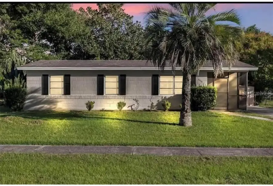 2433 Adams Avenue, Deltona, FL 32738 - #2