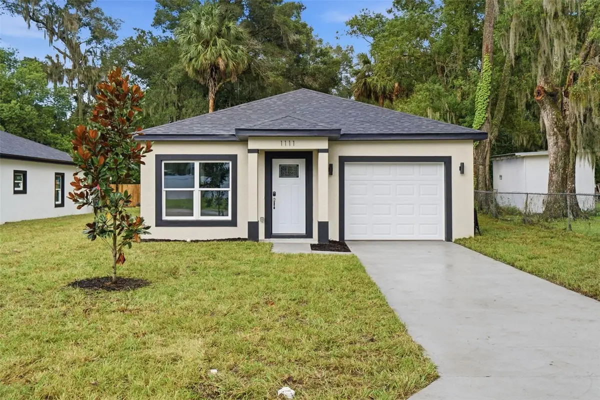 1111 S Adelle Avenue, Deland, FL 32720 - #1