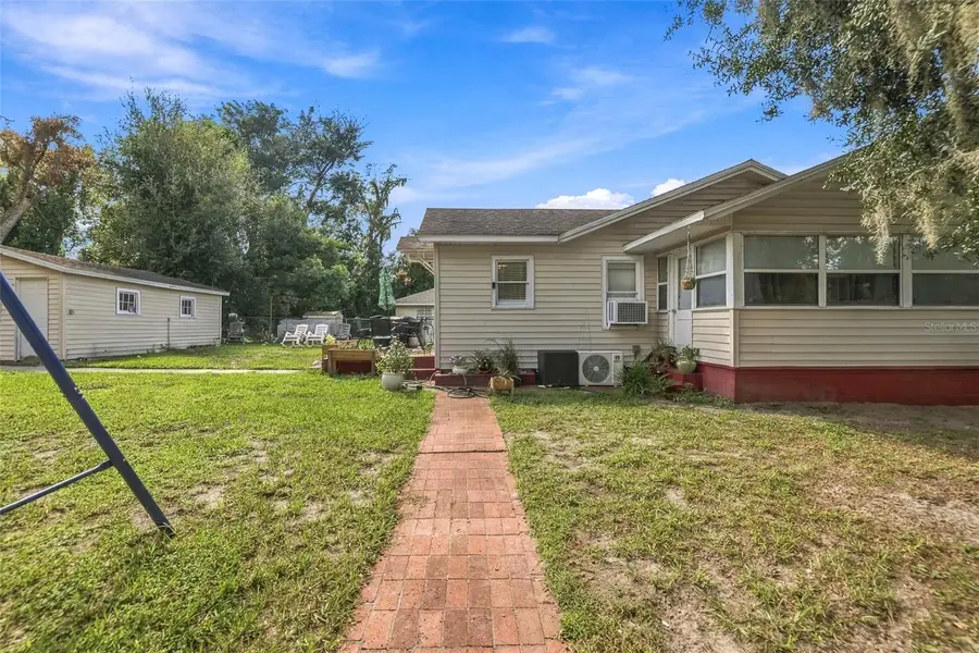 614 W Pennsylvania Avenue, Deland, FL 32720 - #2