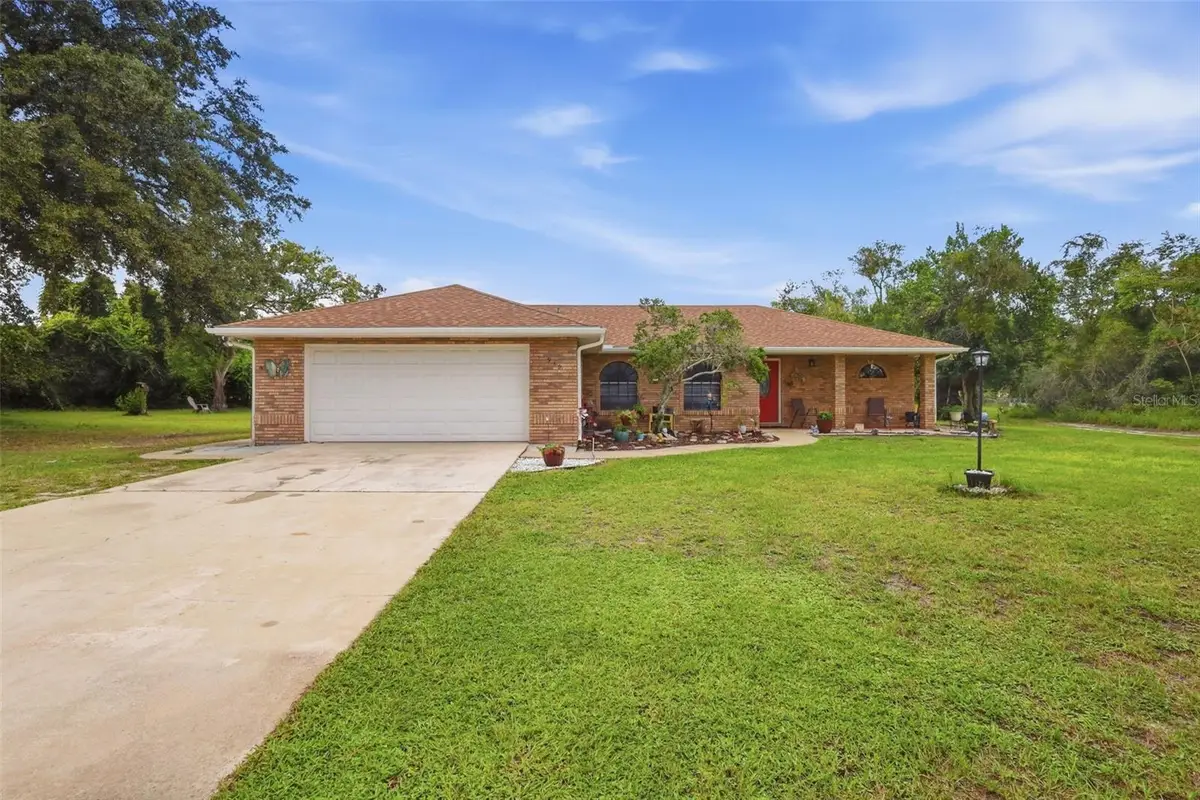 949 Collins Avenue, Orange City, FL 32763 - #1