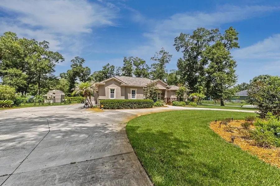 1104 N Boston Avenue, Deland, FL 32724 - #3