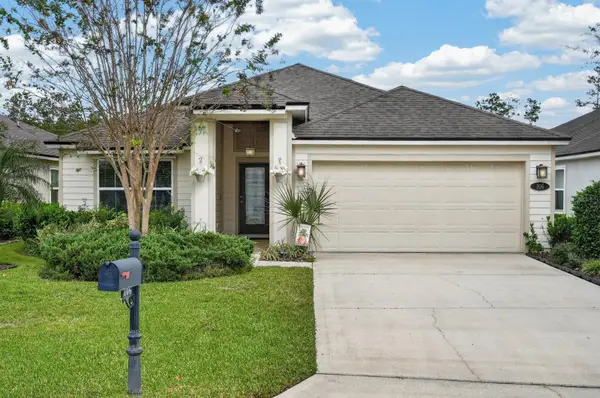 106 N Coopers Hawk Court, PALM COAST, FL 32164
