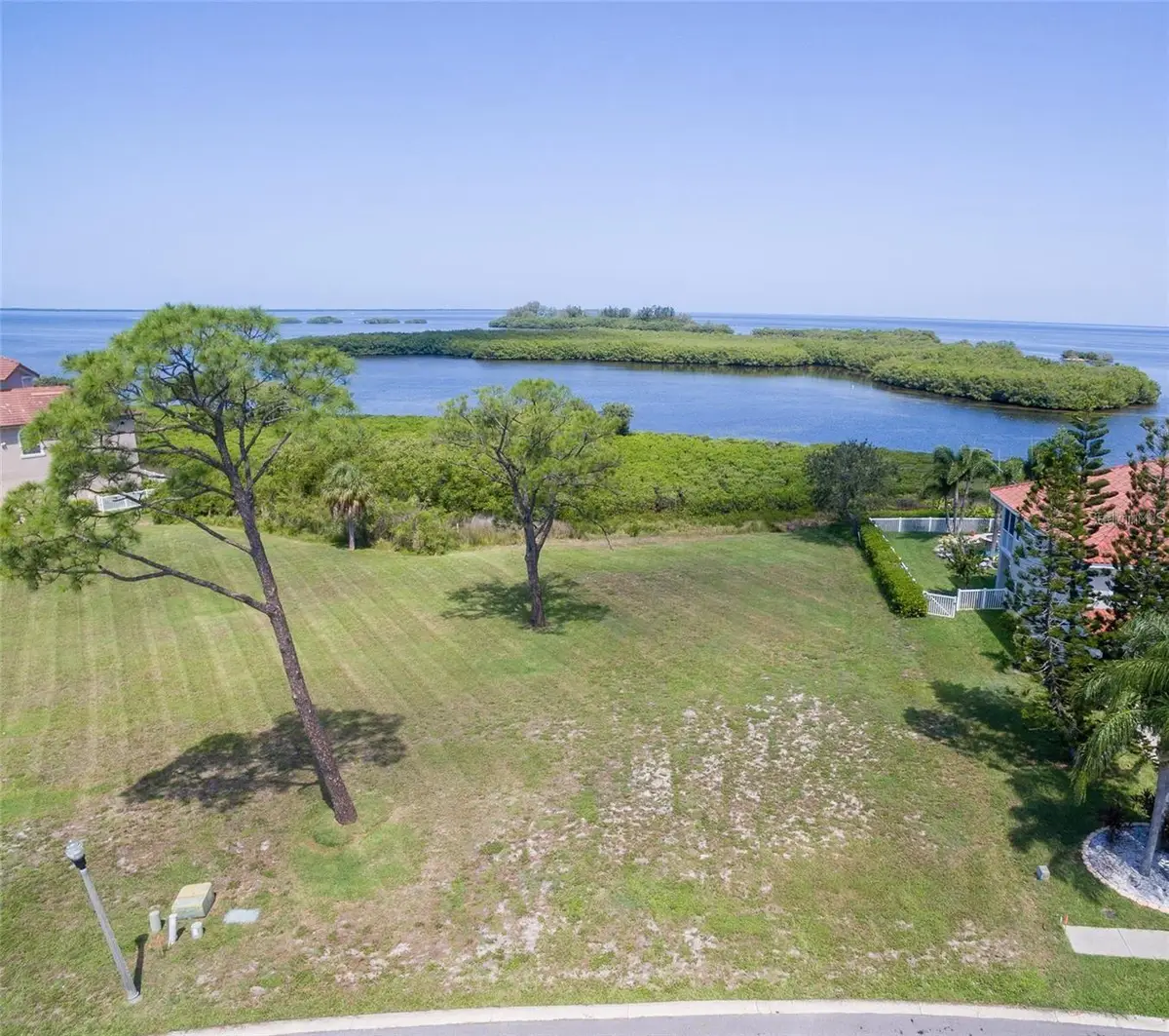 2063 N Pointe Alexis Drive, Tarpon Springs, FL 34689 - Image #1